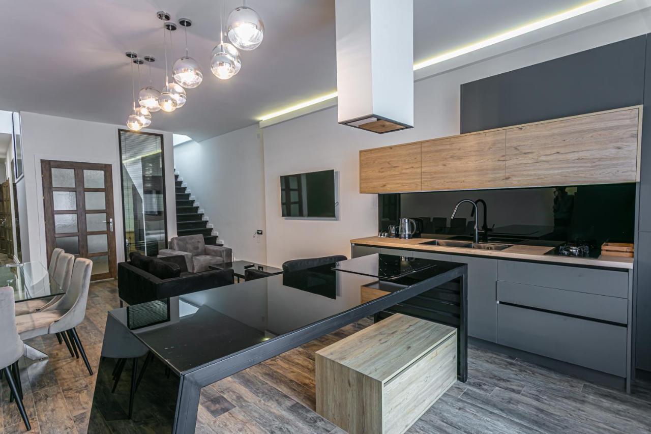 Luxe Apartment In Center Jerevan Eksteriør bilde