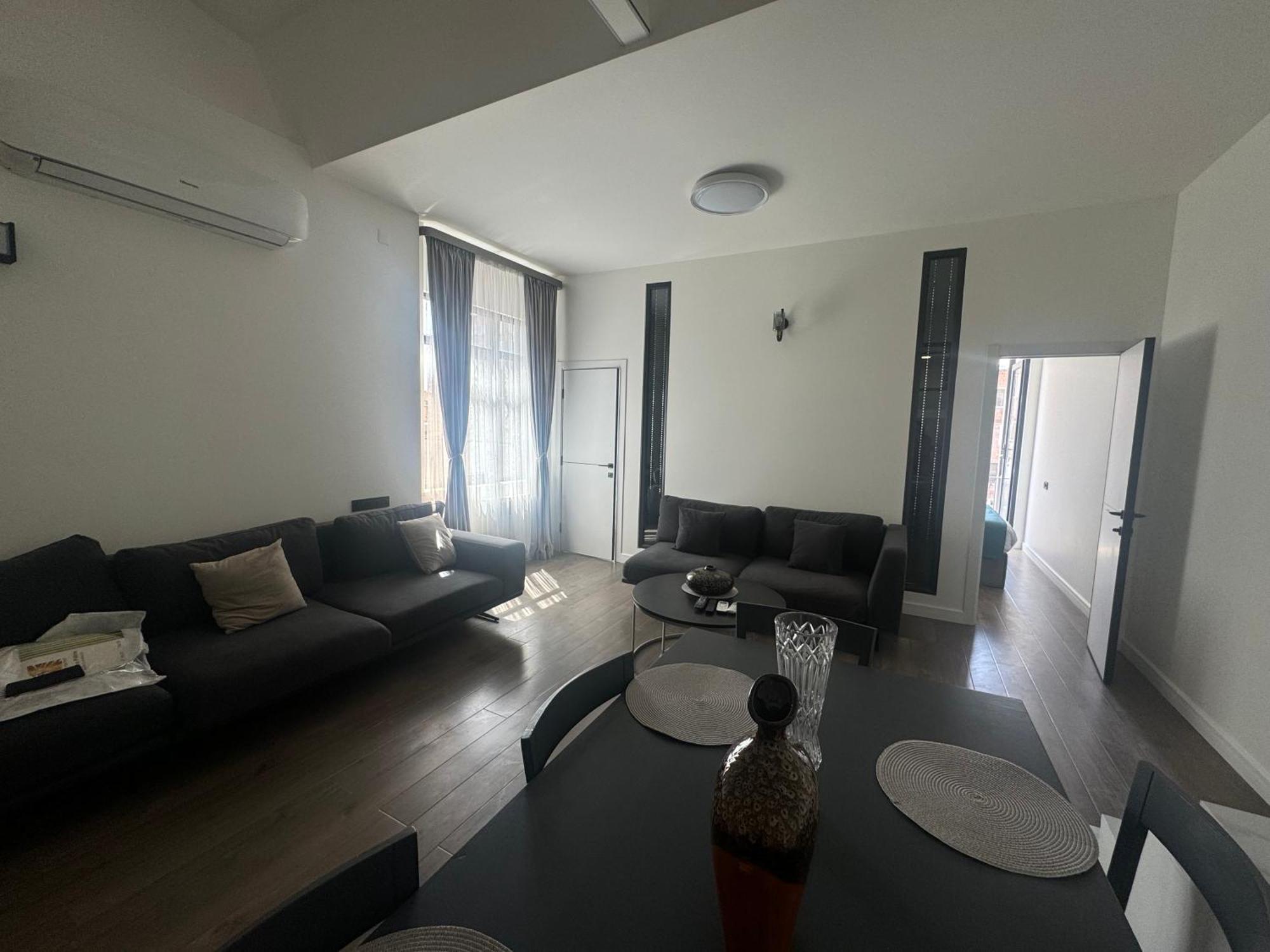 Luxe Apartment In Center Jerevan Eksteriør bilde